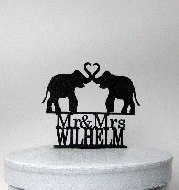 Mariage - Personlaized Wedding Cake Topper - Elephant Wedding with Mr & Mrs last name