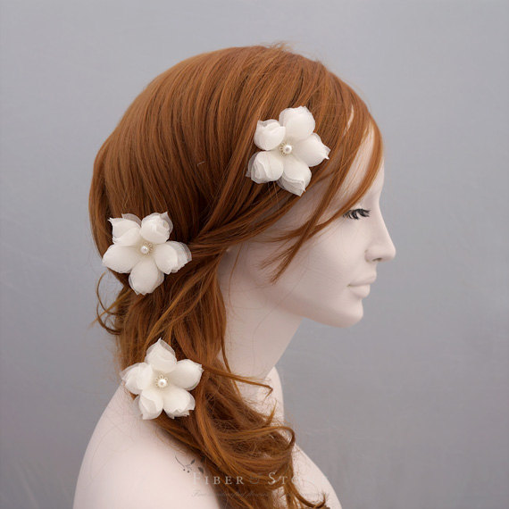 Свадьба - Pure Silk Wedding Hair Flower, Bridal Hair Flower, Wedding Hair Pins, Ivory Bridal Hairpin, Bridal Hair Accessory, Pearl, Freshwater Pearl