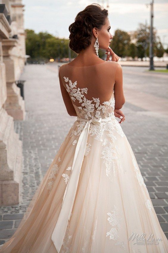 Свадьба - 40 Beautiful Lace Wedding Dresses To Die For