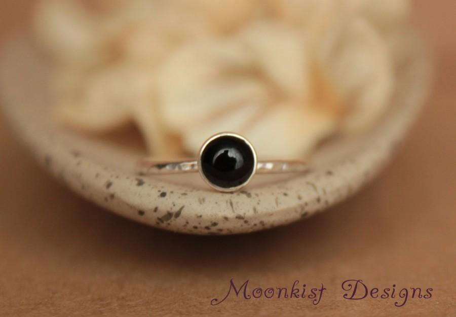 Mariage - Black Onyx Bezel-Set Solitaire in Sterling - Onyx Promise Ring or Engagement Ring - Onyx Bridesmaid Ring - Onyx Wedding Jewelry