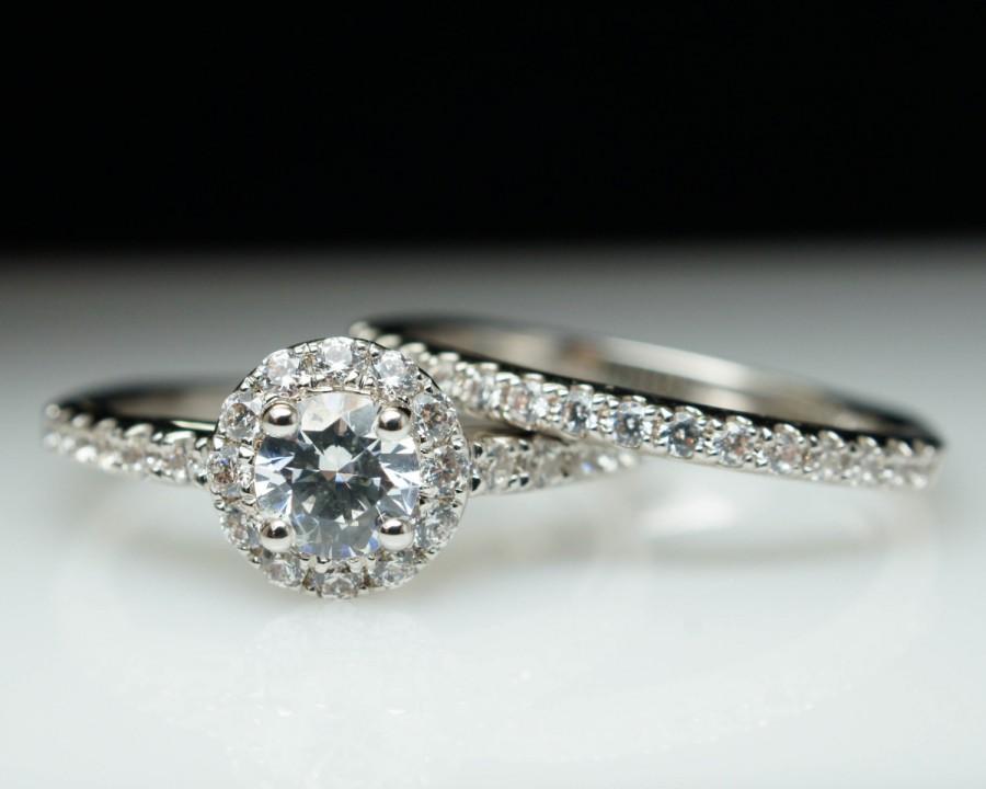 Mariage - Custom Diamond Halo Engagement Ring & Wedding Band Complete Bridal Set Vintage Style Halo Ring Diamond Ring Set 14k White Gold Rose Gold