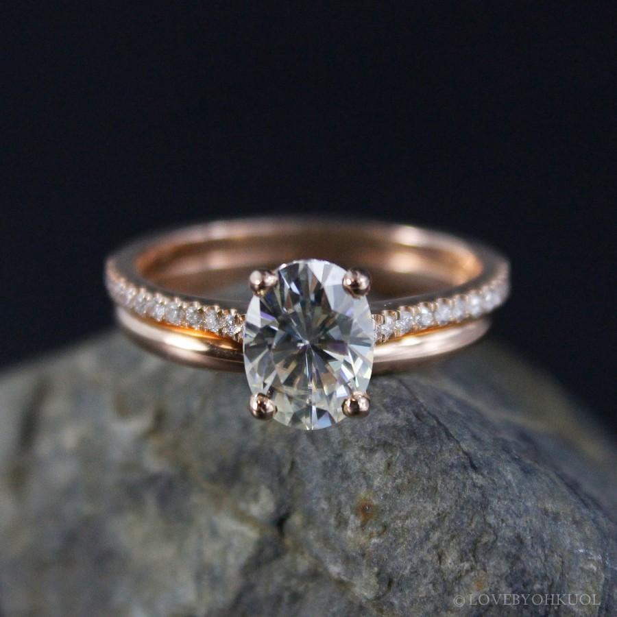 Forever Brilliant Oval Solitaire Engagement Ring Wedding