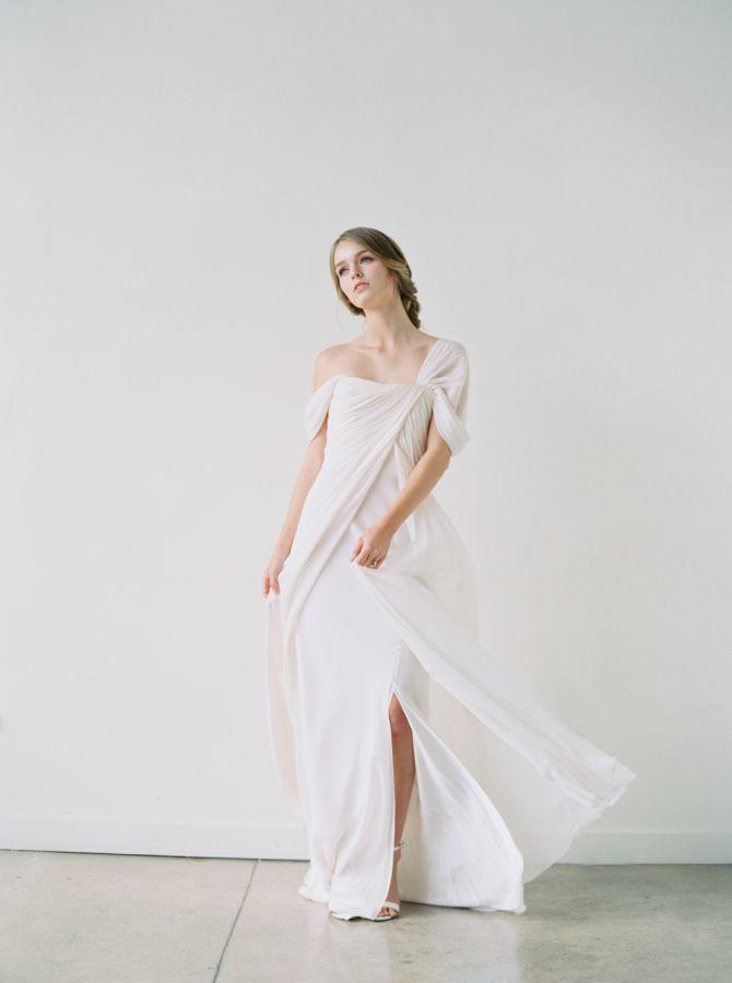 Hochzeit - Why Edgy Romance Is Our Favorite New Wedding Look
