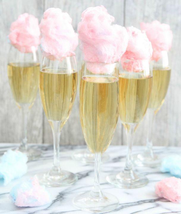 Hochzeit - Cotton Candy Champagne Cocktail 