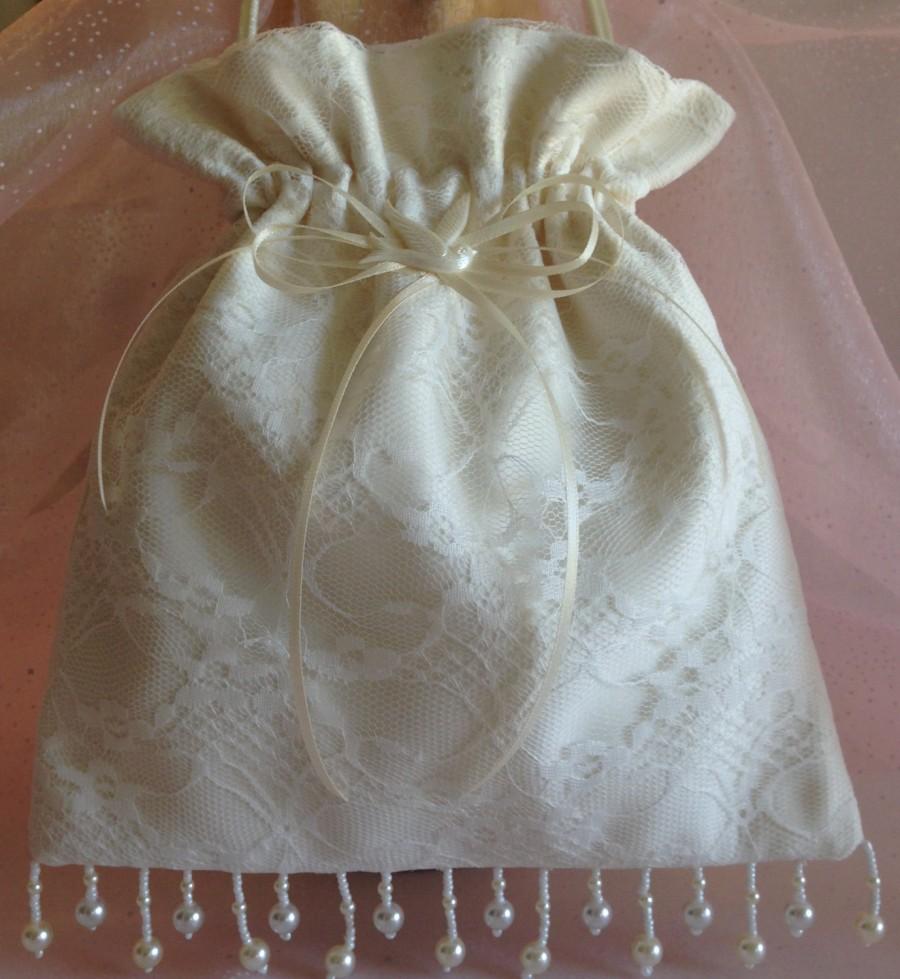 Hochzeit - WEDDING, BRIDAL Ivory Chic Drawstring Bag, Heirloom/Keepsake Bag, MONeY Bag, Evening Bag, Wedding Accessory
