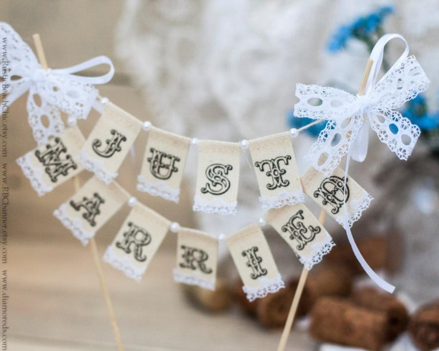زفاف - Just Married- Wedding Cake Topper Banner  with pearls and white lace bow,  vintage wedding
