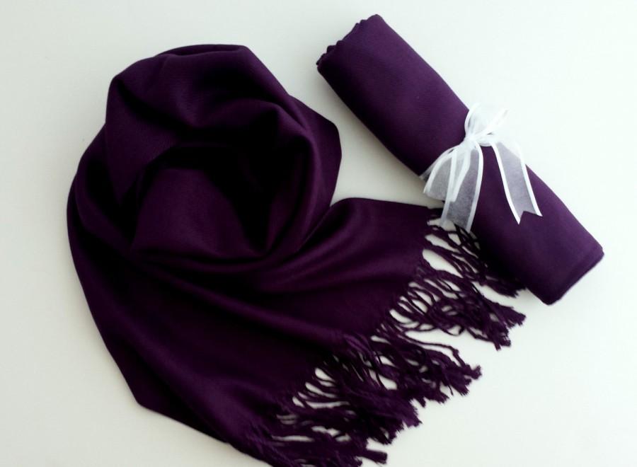 Hochzeit - EGGPLANT (Dark Purple) Pashminas. Bridesmaid Dark purple Shawl. Pashmina Scarf. Wedding Favor