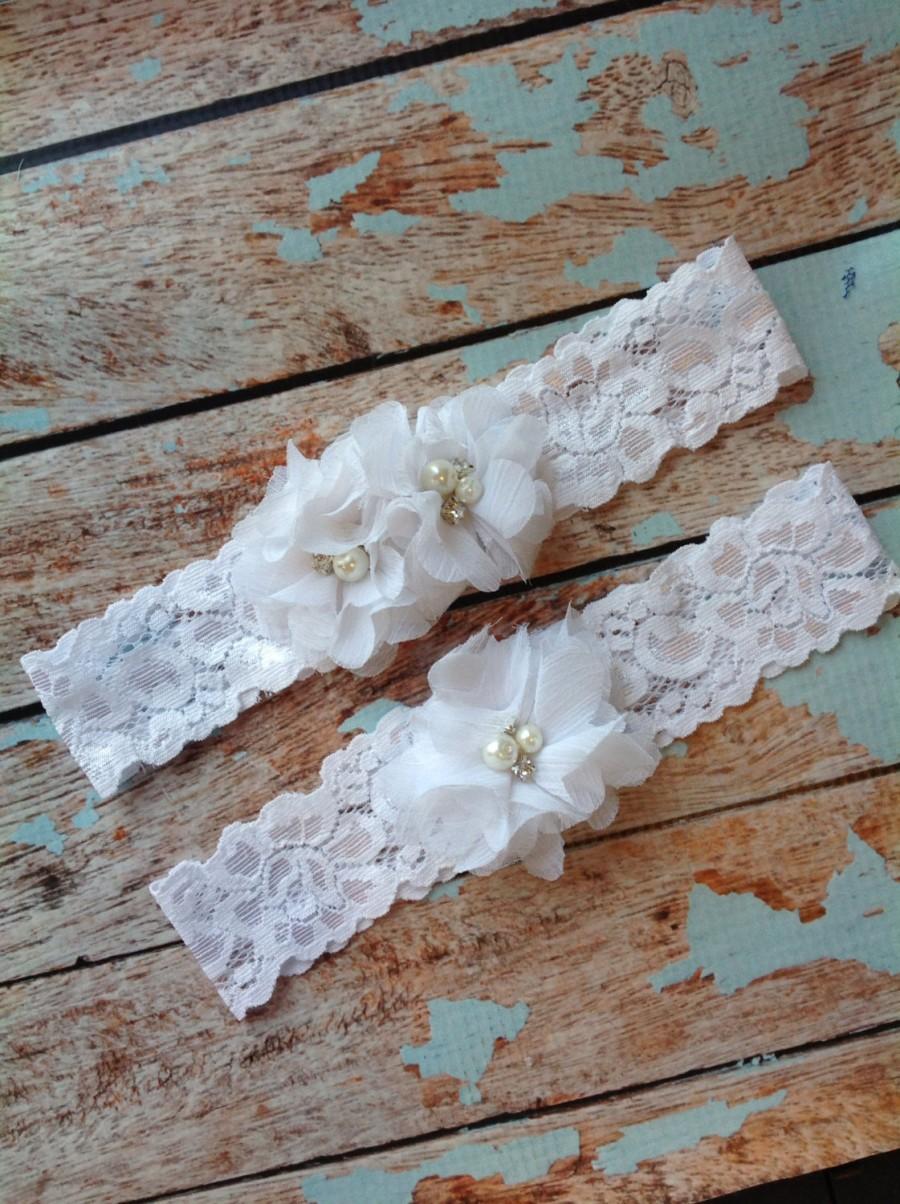 Hochzeit - WHITE CHIFFON  wedding garter set / bridal  garter/  lace garter / toss garter included /  wedding garter / vintage inspired lace garter