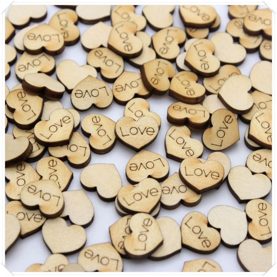 Mariage - 100pcs Love wood Hearts 0.5" 1/2 inch (W)mini tiny wooden engraved "LOVE" hearts wedding Decor-table decorations confetti-rustic scrapbook