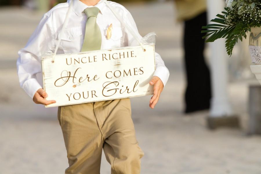 Wedding - Wedding Sign, Uncle Here Comes your Girl, Lived Happily,  Wedding Decoration, Double Sided, Ristic Wedding, Personalized Wedding, Isle