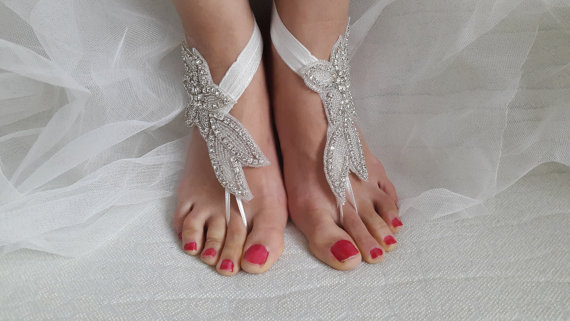 Hochzeit - rhinestone,silver, wedding sandals,bridal anklet,beach sandals,, free shipping!
