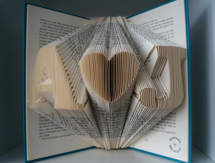 Hochzeit - Initial Folded Book Art-1st Anniversary-Weihnachtsgeschenk-made to order