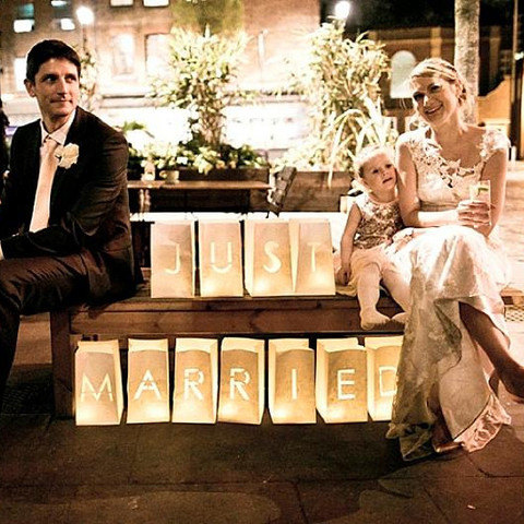 Hochzeit - JUST MARRIED, wedding table decor, luminary bags, Just married sign, candle luminary, wedding signs, wedding lanterns,candle bags,luminaries