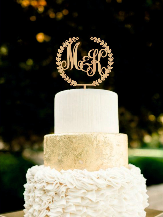 Hochzeit - Custom Monogram Wedding Cake Topper Initial Wooden Topper Rustic Cake Topper Gold cake Topper Silver cake topper
