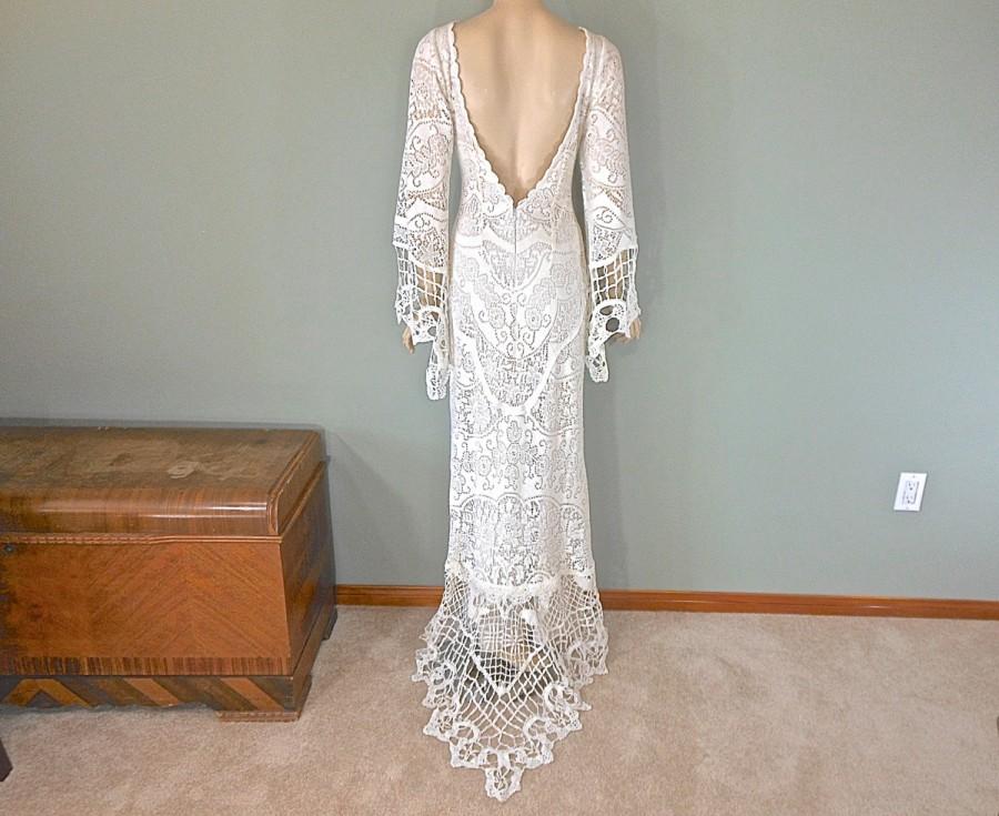 Свадьба - Hippie Boho Wedding Dress SIMPLE Wedding Dress Celtic LACE Wedding Dress Backless Vintage Wedding dress sz Large