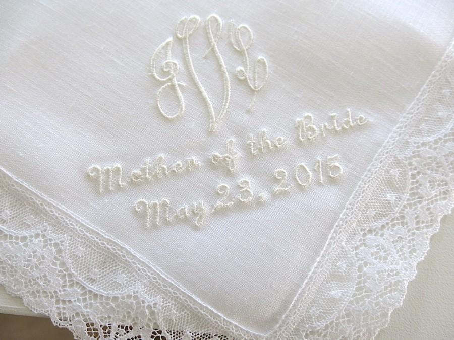 Mariage - Wedding Handkerchief: Irish Linen Handkerchief with 3-Initial Monogram, Mother of the Bride and Date