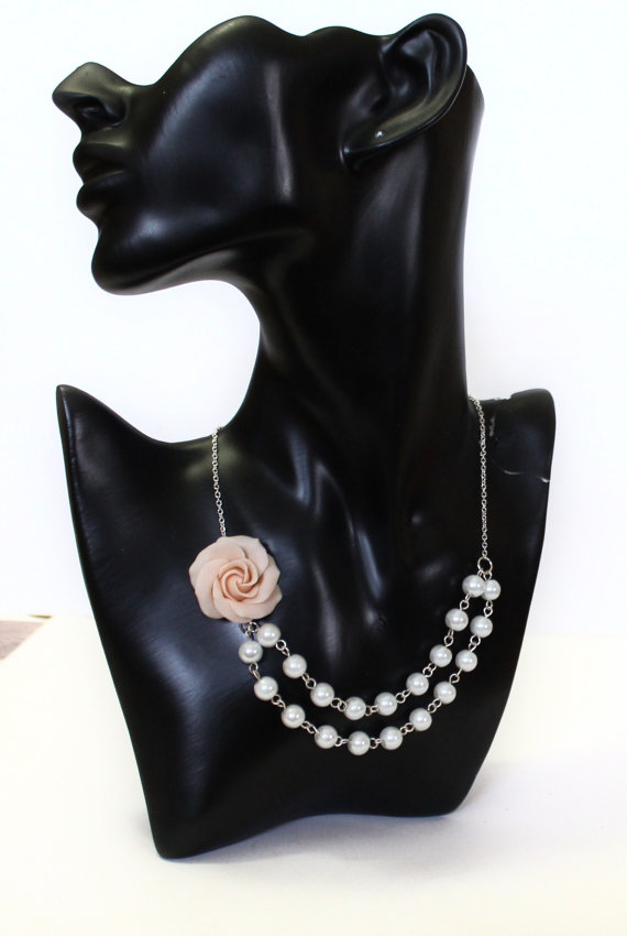 Wedding - Bridesmaid Necklace with Antique Pink Rose flower Necklace Wedding White pearls Necklace floral rose necklace. Necklace wedding