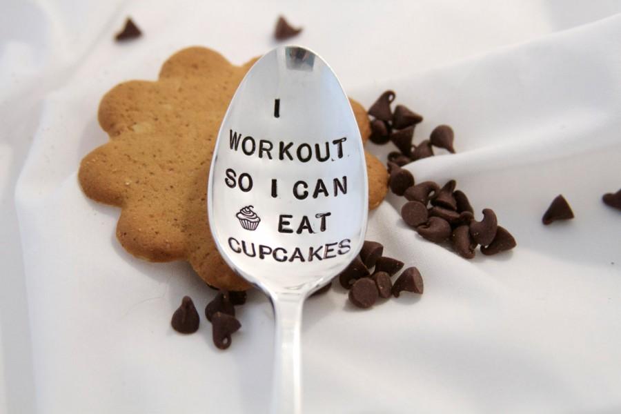 Mariage - I Workout So I Can Eat Cupcakes - Stamped Spoon - Fitness Motivation, Workout, Healthy Living, and Encouragement