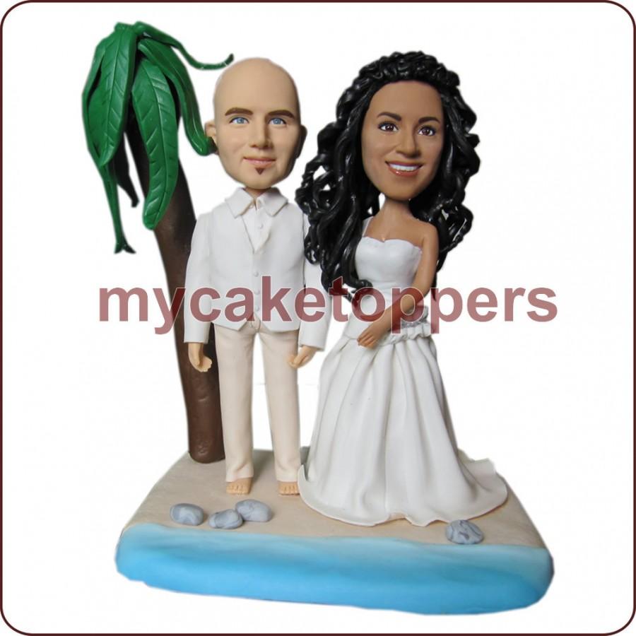 Mariage - Sculpted wedding Cake Topper, Figurine, personalized wedding cake topper, unique cake topper, customzied cake topper, beach, plam tree
