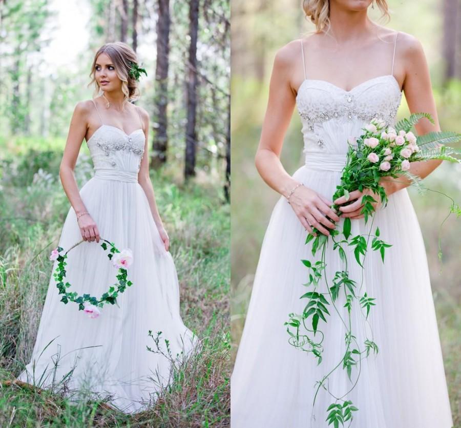 Mariage - Summer Beach 2016 Lace Wedding Dresses Spaghetti Straps Tulle A-Line Garden Beads Crystal Sexy Simple Bohemian Long Bridal Ball Gowns Online with $102.52/Piece on Hjklp88's Store 