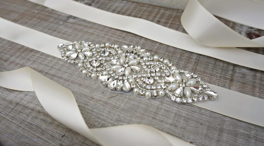 Mariage - Bridal belt, bridal sash, bridesmaid belt, sash belt, rhinestone belt, pearl crystal sash, wedding dress belt, great gatsby wedding