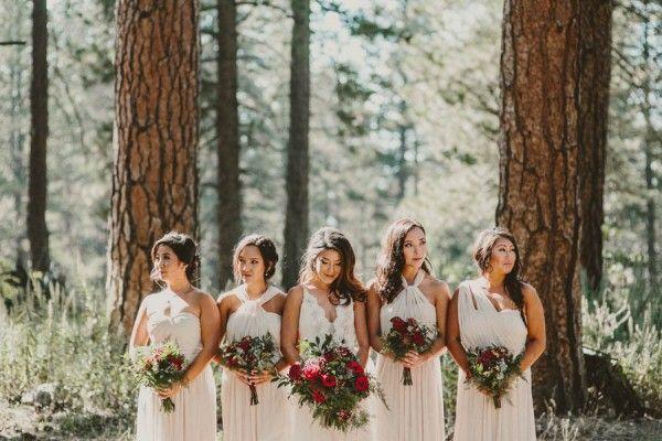 Mariage - Impossibly Romantic Woodland Wedding At YMCA Camp Round Meadow