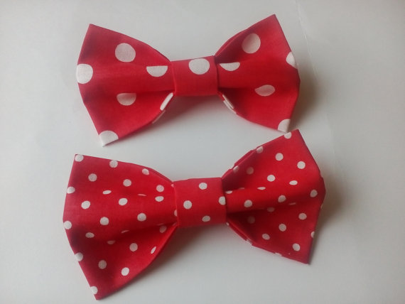 Wedding - Bow ties for men Two red polka dot bowties Red small polka dots bowtie Red big polka dot boys bow tie Baby gifts Zwei rote tupfen fliegen