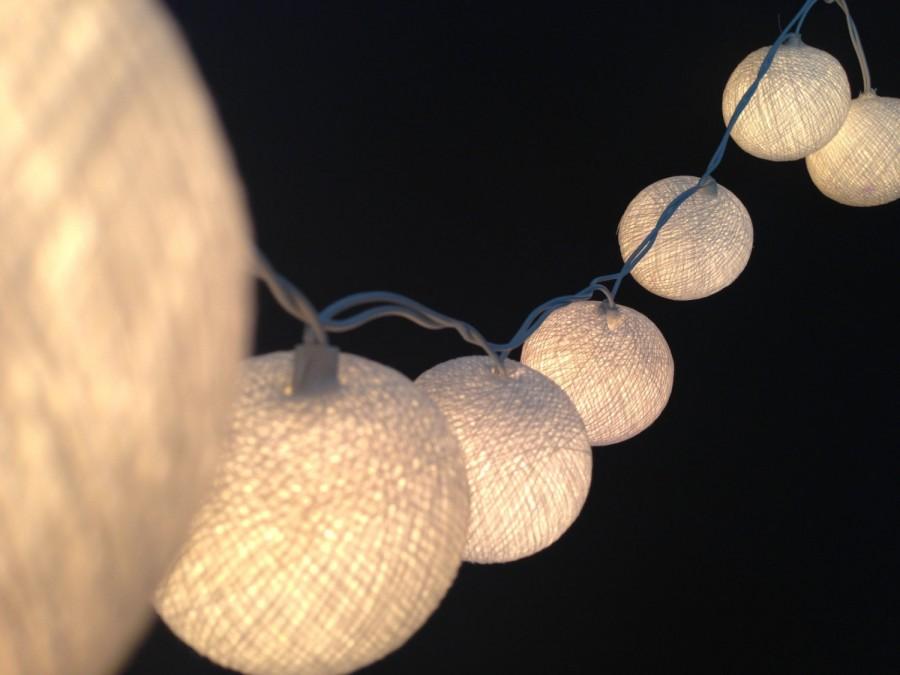 Hochzeit - 35 Bulbs of White cotton ball string lights for partio, wedding, party, decorate