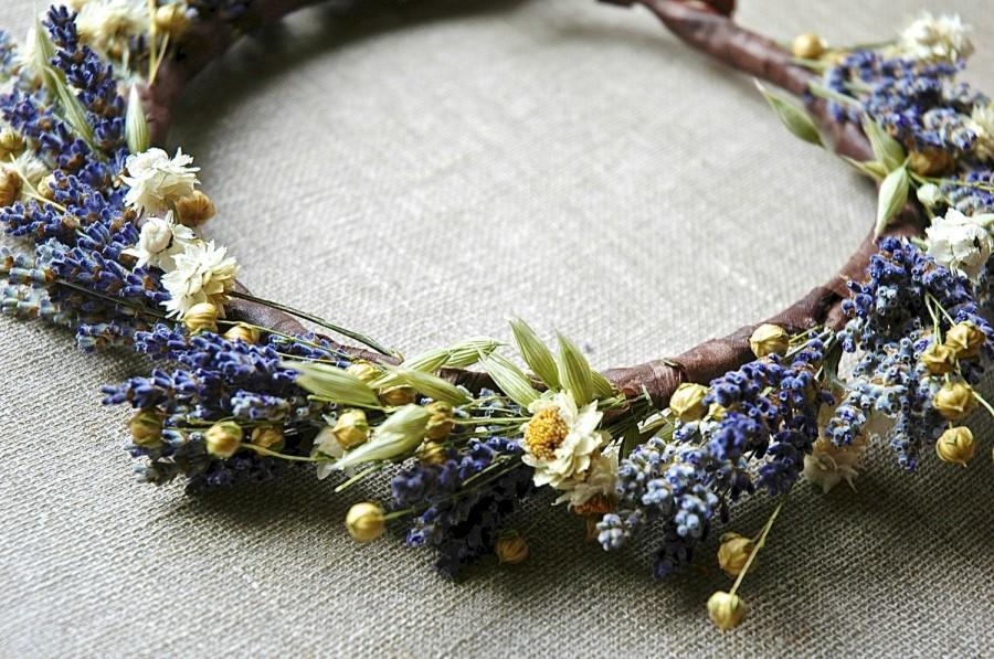 Свадьба - Lavender and Daisies Bridal Flower Crown Dried Lavender and Dried Flowers for Brides, Bridesmaids, Flowergirls