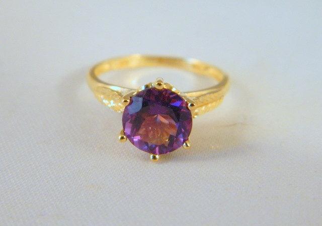 Wedding - Vintage 10k Yellow Gold Amethyst Ring / Art Deco Engagement Ring / Yellow Gold Ring / Size 6