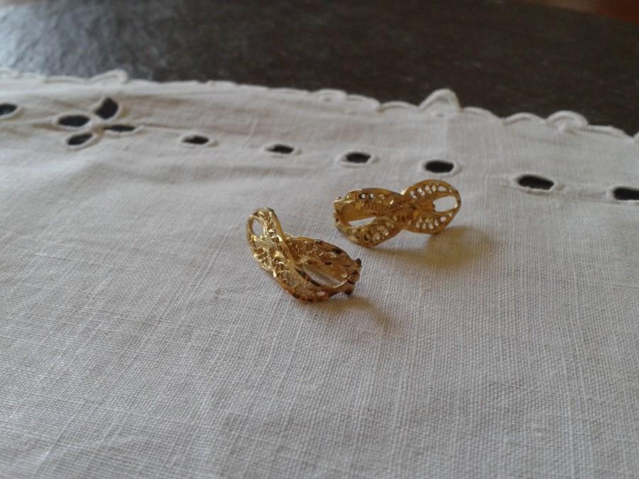 Hochzeit - Infinity jewelry 14k infinity solid gold lace filigree hinged leverback post vintage 80s earrings Graduation wedding birthday jewelry gift