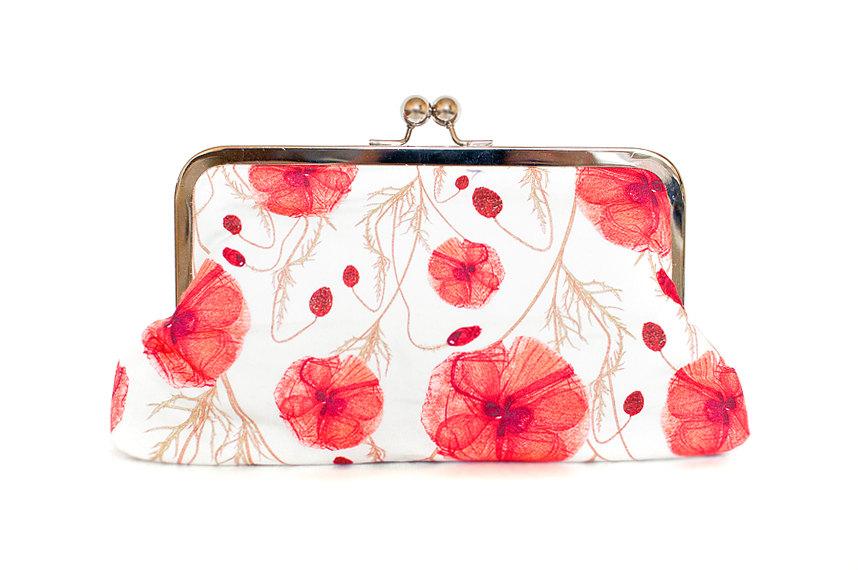 Mariage - Red Poppy Flowers Purse Clutch Shabby Chic Meadow Wild Flowers Liberty Fabric Country  Large Size Unique Clutch Made in England UK
