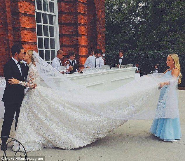 Wedding - Nicky Hilton Celebrates One Week Wedding Anniversary