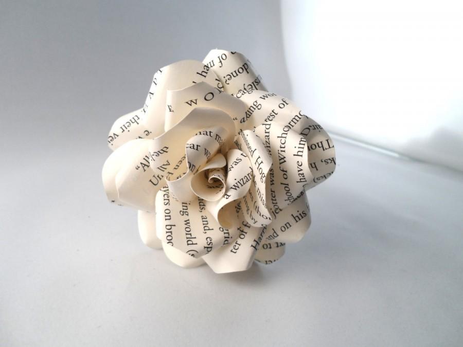 Hochzeit - Harry Potter Paper Roses (Set of 6) - Paper Rose - Page Book Flower - Harry Potter - Anniversary Gift - Wedding  - Eco Friendly Flower