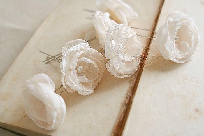 Mariage - Ivory Flower Hair Pins, Ivory Hair Flowers, Ivory Bridal Hairpiece, Flowers For Hair, Cream Flower, Floral Hair Pins, Wedding Hair Accessory
