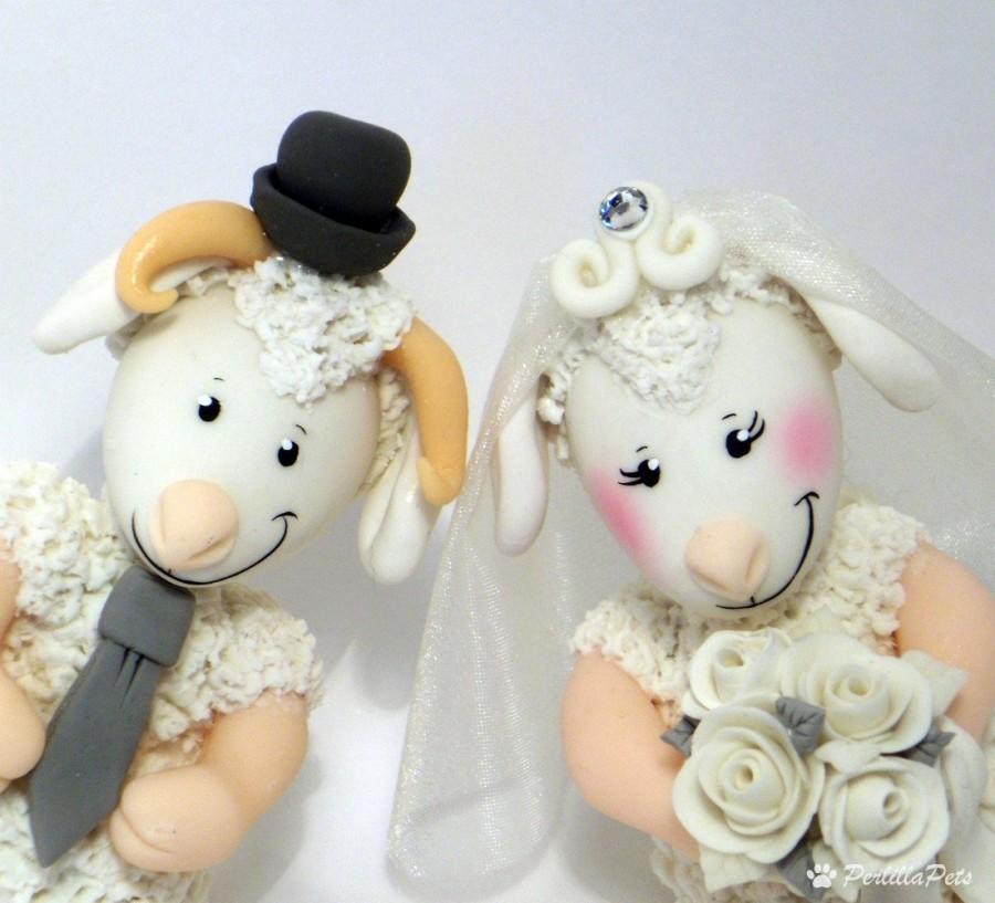 Hochzeit - Sheep and ram cake topper for wedding cake, customizable