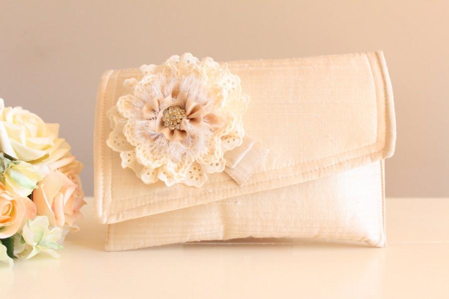 زفاف - Cream Raw Silk Bridal Clutch, Handbag. Evening Bag