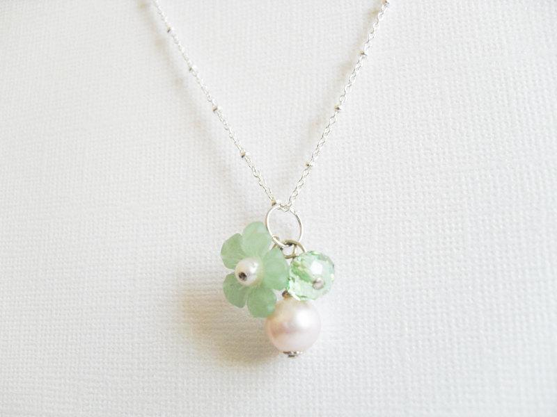 Свадьба - First communion gift, girl pearl necklace, first communion pearls, jewelry in gift box, girl jewelry gift, junior jewelry, pearl charm
