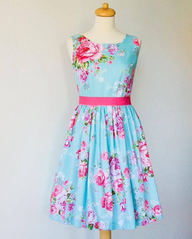 زفاف - Custom made floral bridesmaid dress, vintage inspired blue dress, 50s dress, Floral Blue Dress