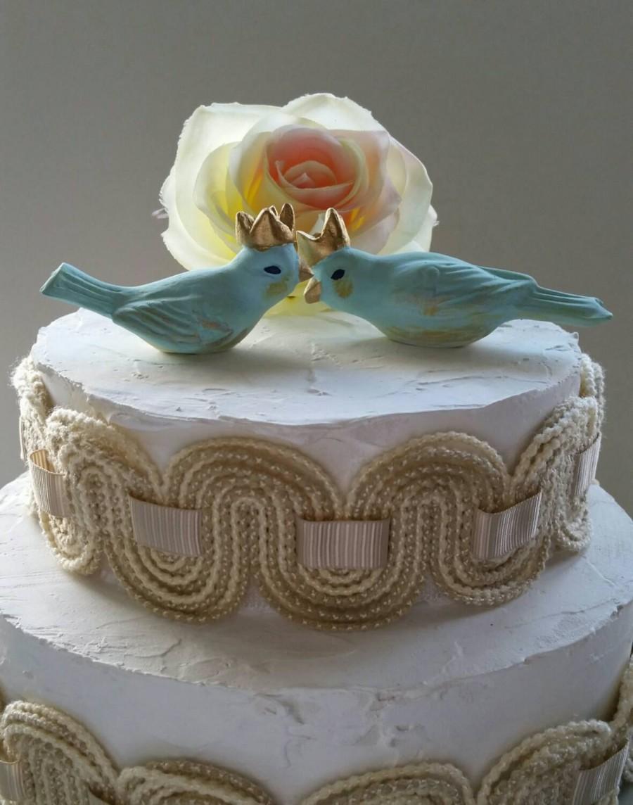 Hochzeit - Wedding Cake Topper Birds With Crowns in Pale Light Blue Vintage Ceramic Home Decor Bird Gift Something Blue