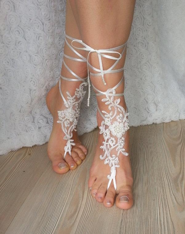 Свадьба - ivory Beach wedding barefoot sandals