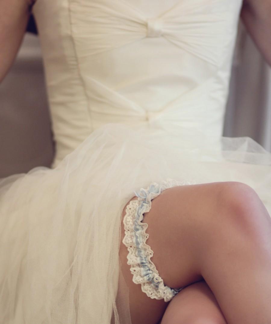 Wedding - Lace wedding garter. Something blue luxury silk and Nottingham Lace Bridal garter