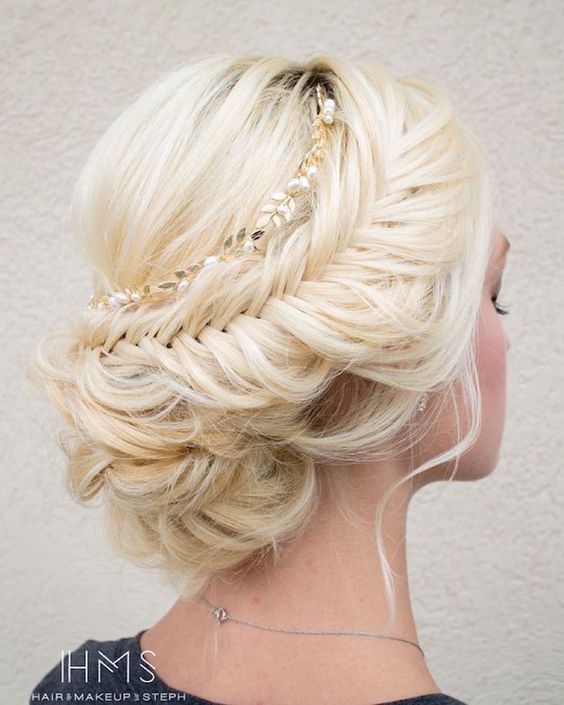 Свадьба - 100 Most-Pinned Beautiful Wedding Updos Like No Other