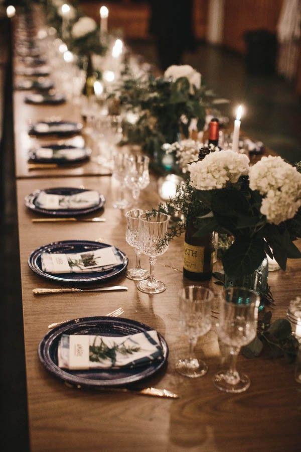 Mariage - This Black And White Log Cabin Wedding Is Pure Cozy Chic