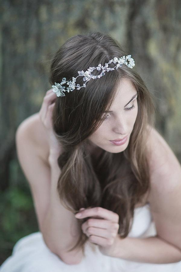 Mariage - Wedding Headpiece ,Bridal Hair Accessories Bridal Halo,  Wedding Hair Accessories , Crystal Pearl Wedding headband