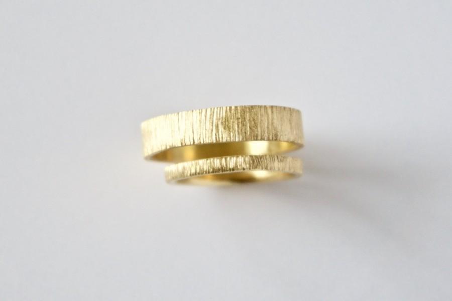 Mariage - Wedding Ring Set - Two Tree Bark Bands  - 18 Karat Gold - Men's Women's - Couples Set - Unisex - His Hers Unique