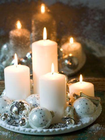 Mariage - Decorating With Christmas Ornaments