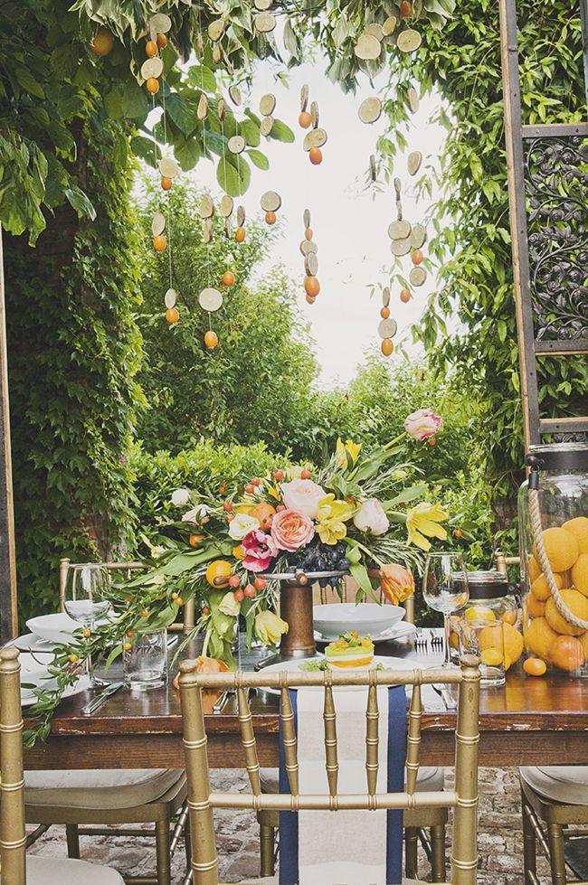 Hochzeit - A Citrus-Themed Wedding Inspired By The Italian Coast