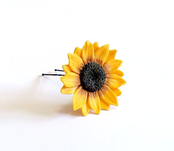 Hochzeit - Large Sunflower Hairpin. Big Sunflower Hairpin . Sunflower Hair Clip . Summer Hair Accessories, Yellow Flower Hair pin, Wedding Hair Flower