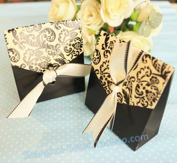 زفاف - 12pcs 满月 新娘二次进场小礼物生日欧式喜糖盒BETER-TH027结婚糖盒袋